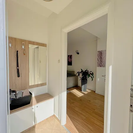Amora - Free Parking Apartment