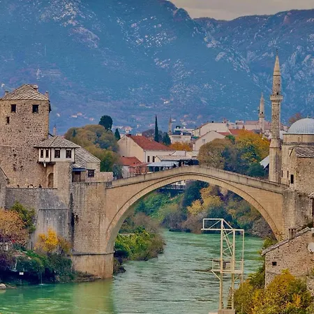 Amora - Free Parking *