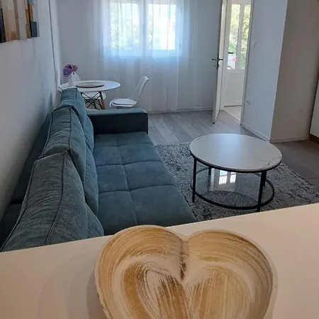 Amora - Free Parking Daire *