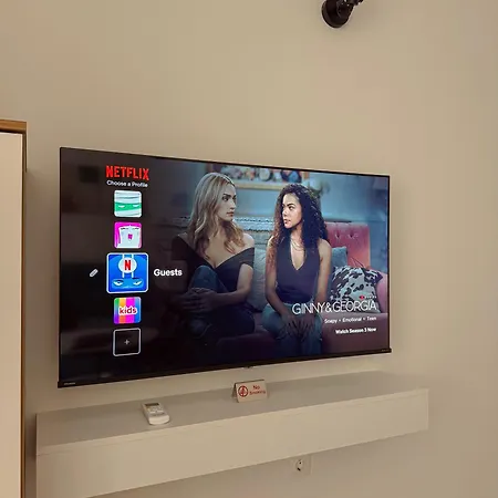 Amora - Free Parking Daire