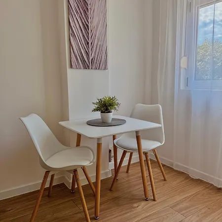 Amora - Free Parking Daire